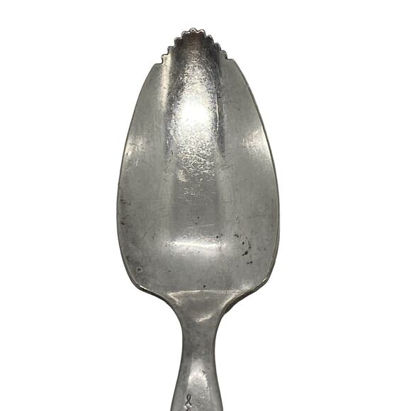 MCM Two Serrated 6” Grapefruit Stainless Spoons Starburst Wm Rogers Flatware - Picture 8 of 16